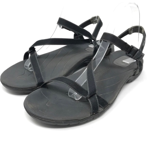 teva thin strap sandals